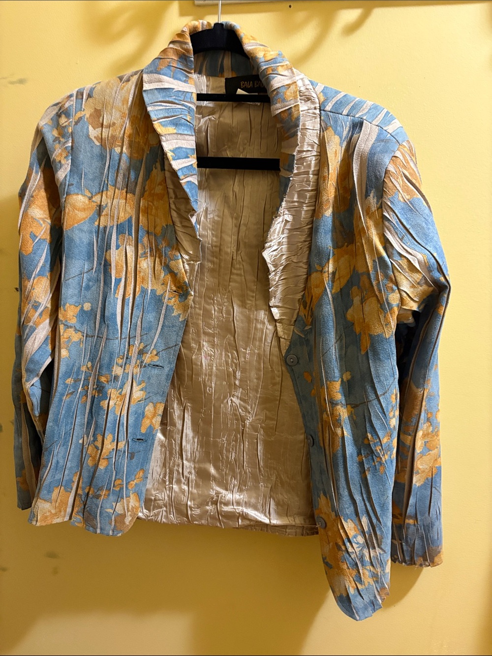 Blue & Gold Floral Pleated Women's Blazer